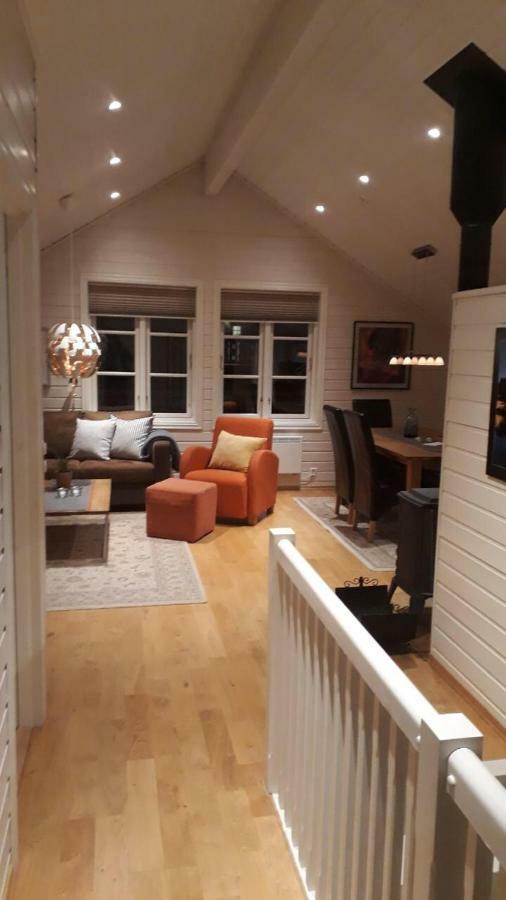 Svinoya, Hyggelig Leilighet Svolvær Exterior foto